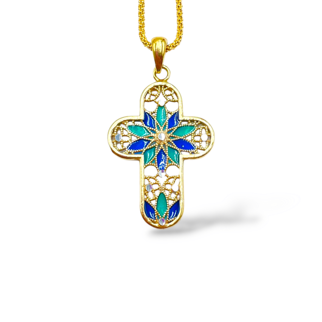 Cross pendant in enamelled silver with filigree workmanship