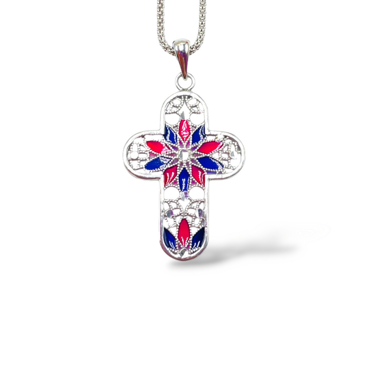 Cross pendant in enamelled silver with filigree workmanship