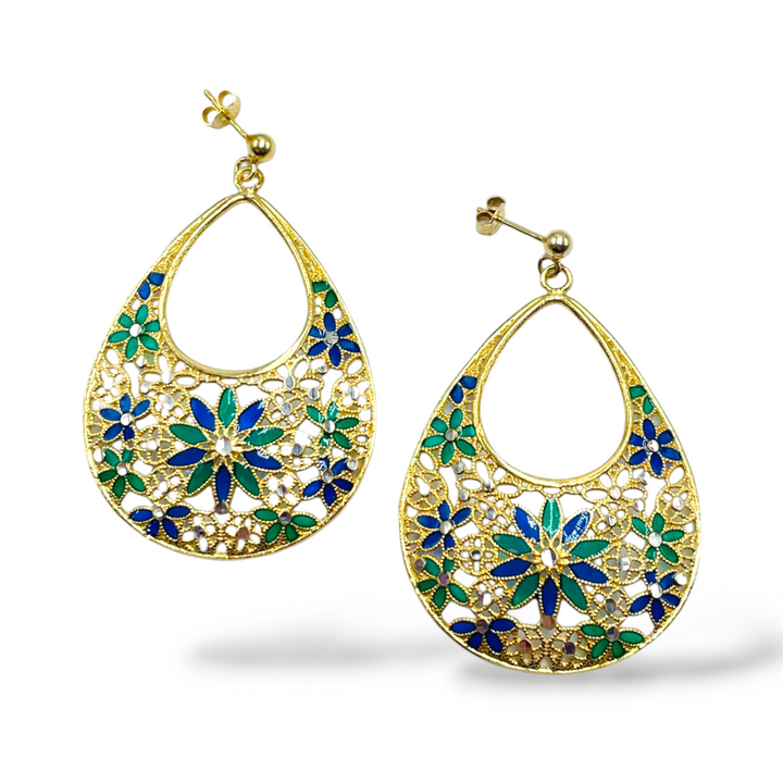 Drop earrings in enameled silver with filigree workmanship