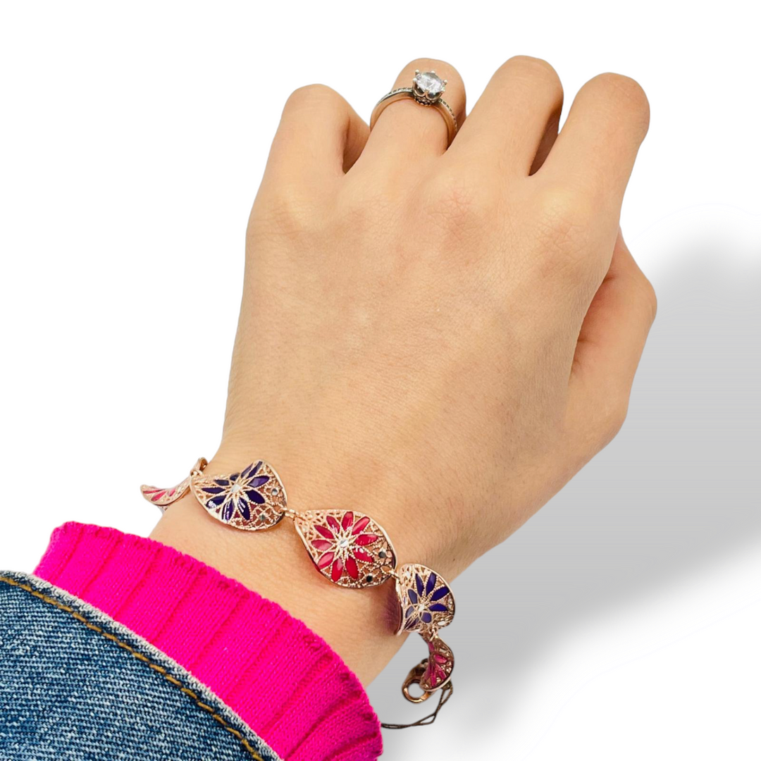Bracelet flowers in enameled silver filigree workmanship
