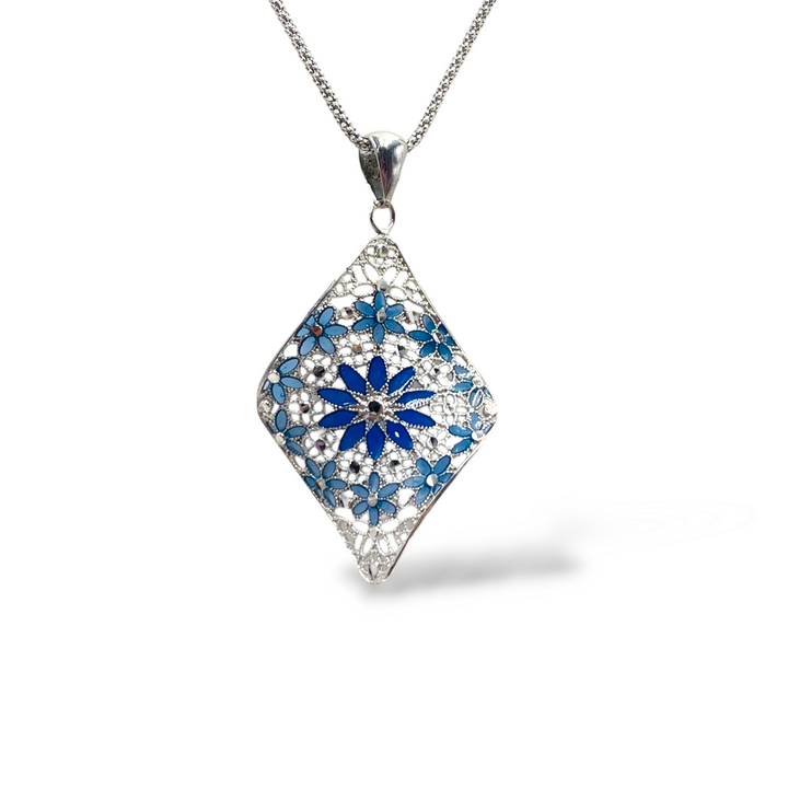 Pendant flowers in enameled silver filigree workmanship