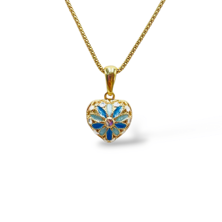 Silver heart pendant with enamel and filigree workmanship