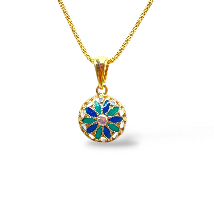Flower pendant in enamelled silver with filigree workmanship