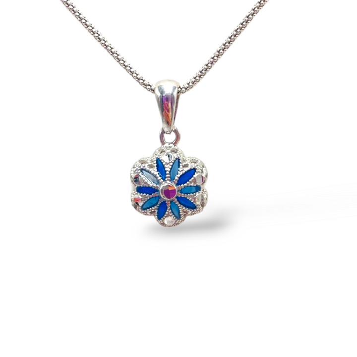 Flower pendant in enamelled silver with filigree workmanship