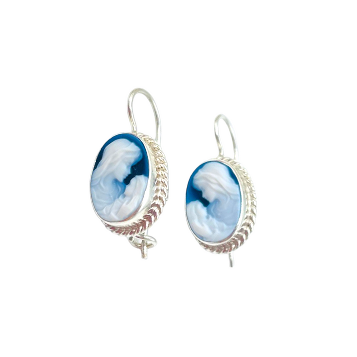 "Motherhood" earrings in blue agate mounted on silver