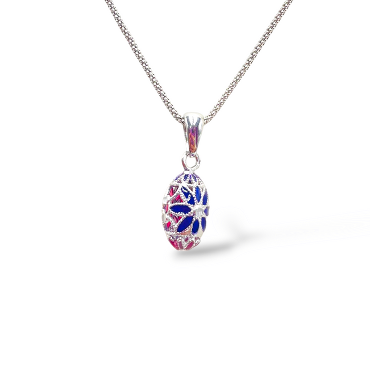 Flower necklace in enameled silver with filigree workmanship