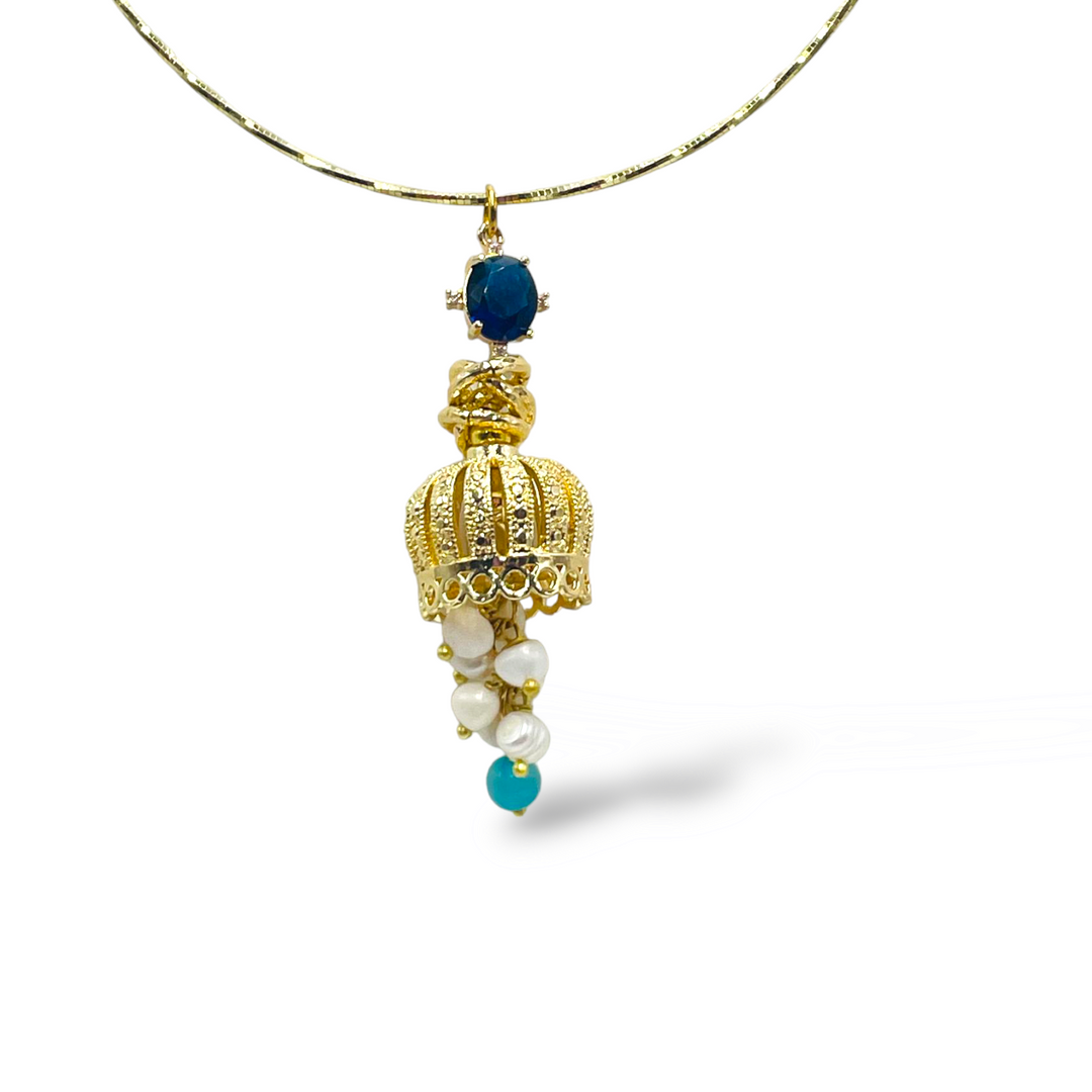 END OF COLLECTION OFFER - Capri bell necklace in pearls and zircons
