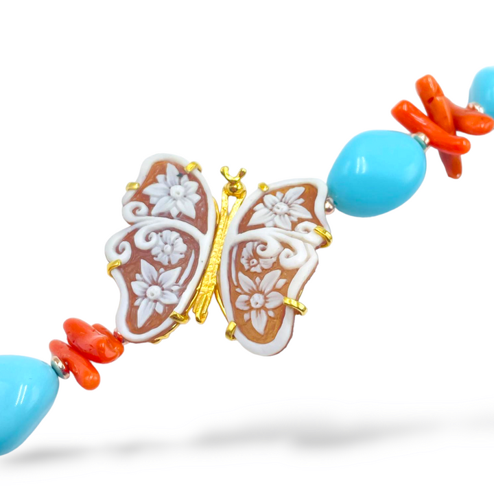 Bracciale farfalla in cammeo montato su argento