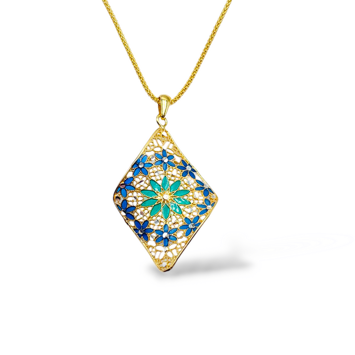 Rhombus flower necklace in enameled silver with filigree workmanship