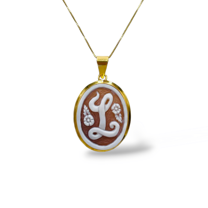 END OF COLLECTION - Personalized letter pendant necklace in cameo mounted on silver