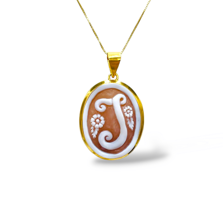 END OF COLLECTION - Personalized letter pendant necklace in cameo mounted on silver