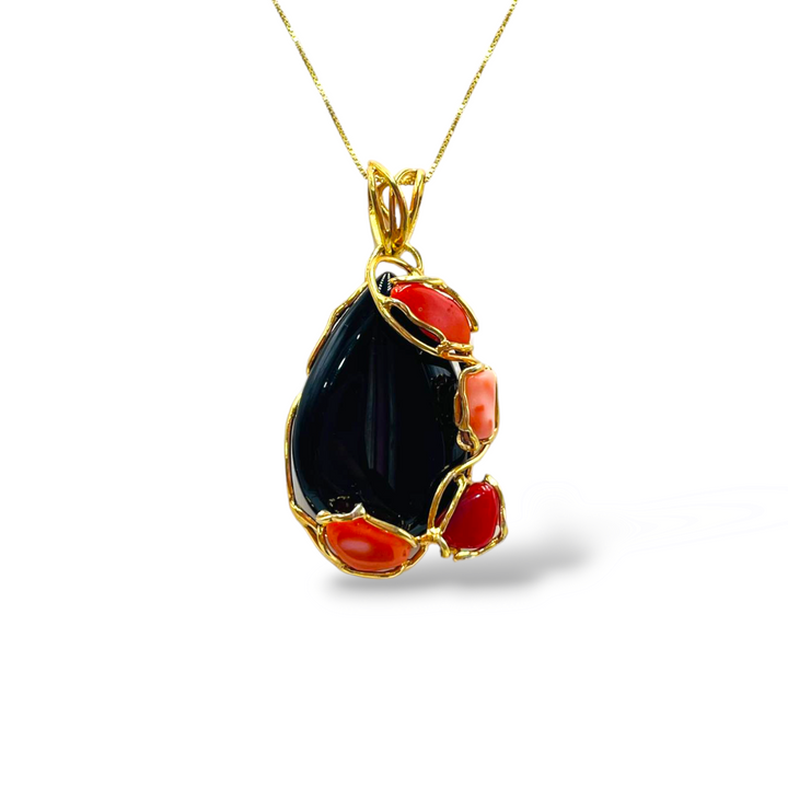 END OF COLLECTION - agate pendant necklace mounted on silver