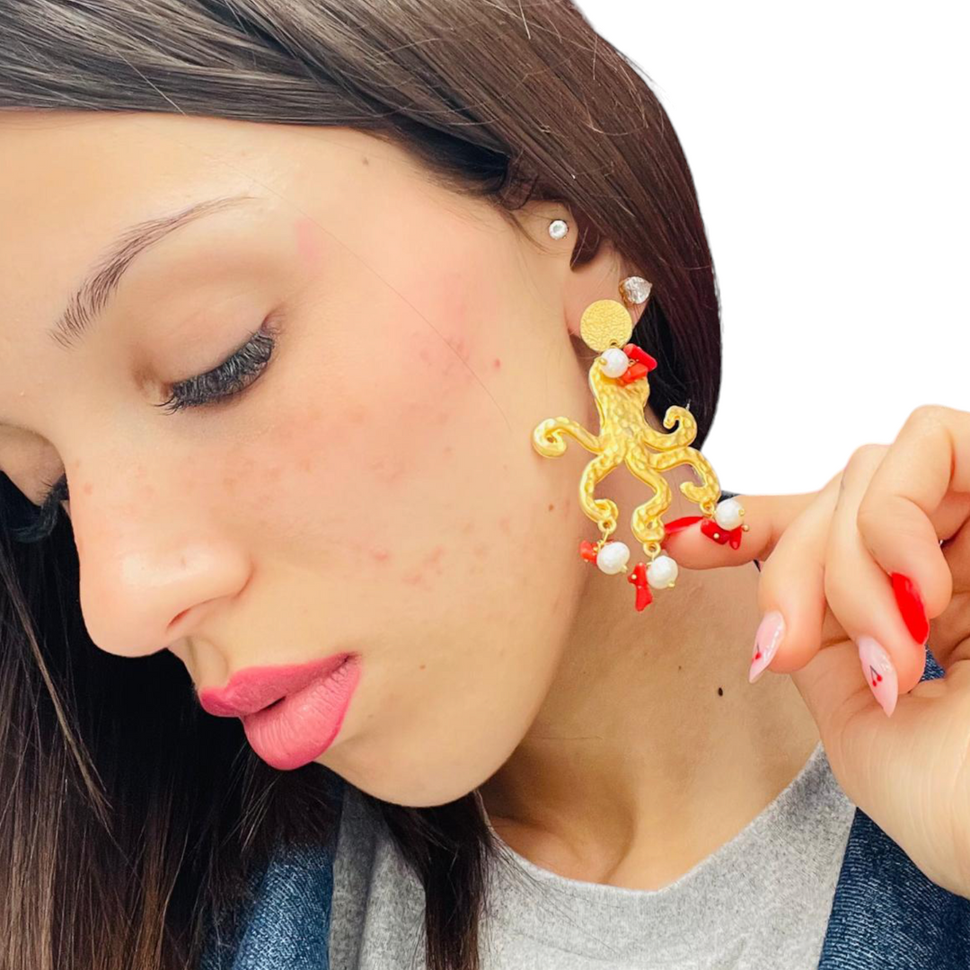 END OF COLLECTION - Zamak marine earrings mounted on zamak