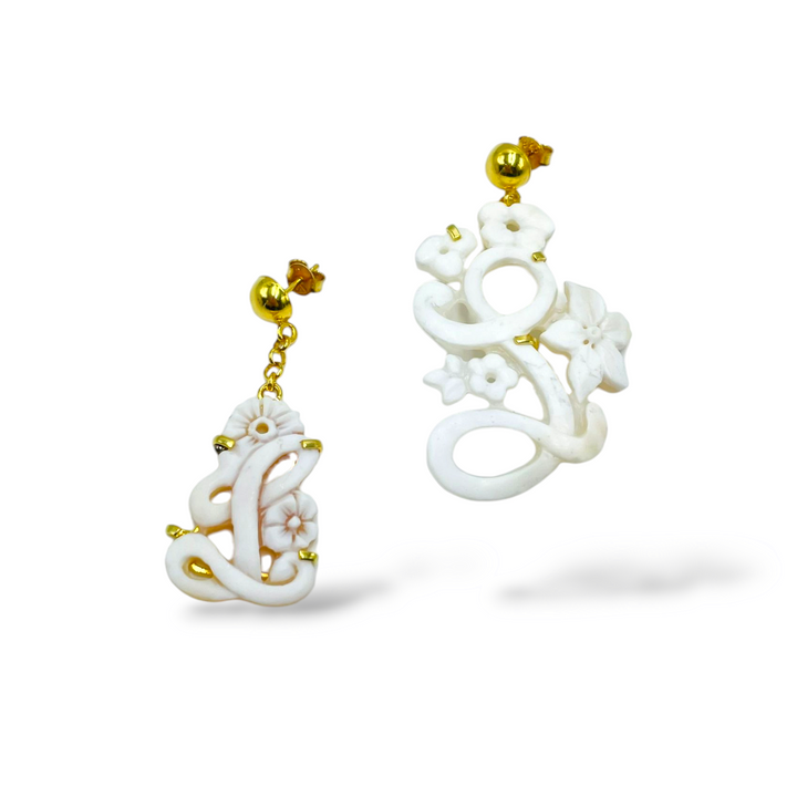 Scalloped letter earrings in cameo mounted on silver
