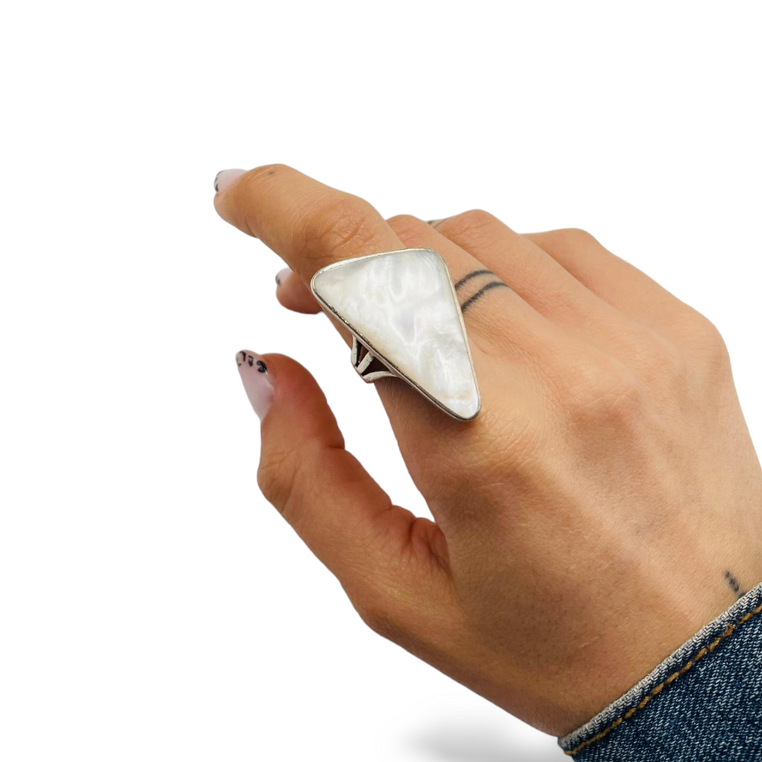 END OF COLLECTION - Mother of pearl ring mounted on silver