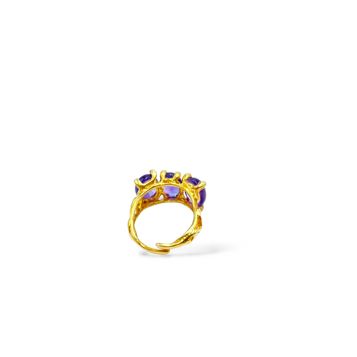 END OF COLLECTION - Amethyst trilogy ring mounted on silver