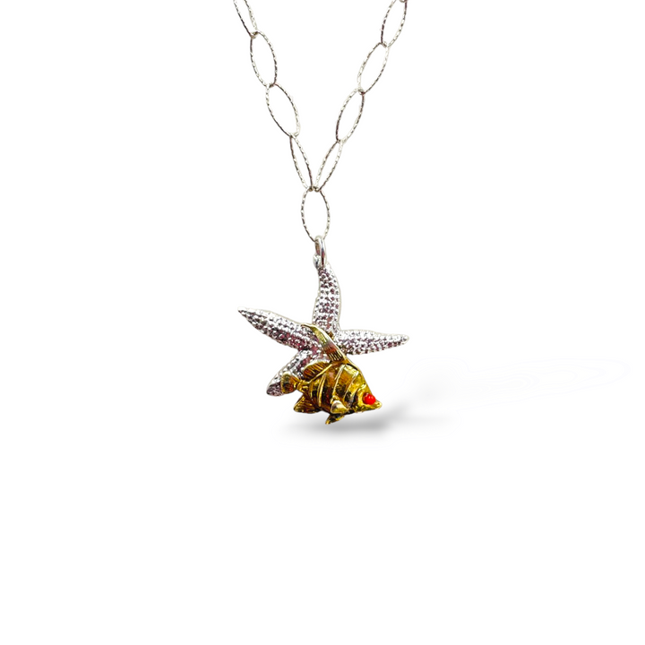 END OF COLLECTION - Silver starfish necklace