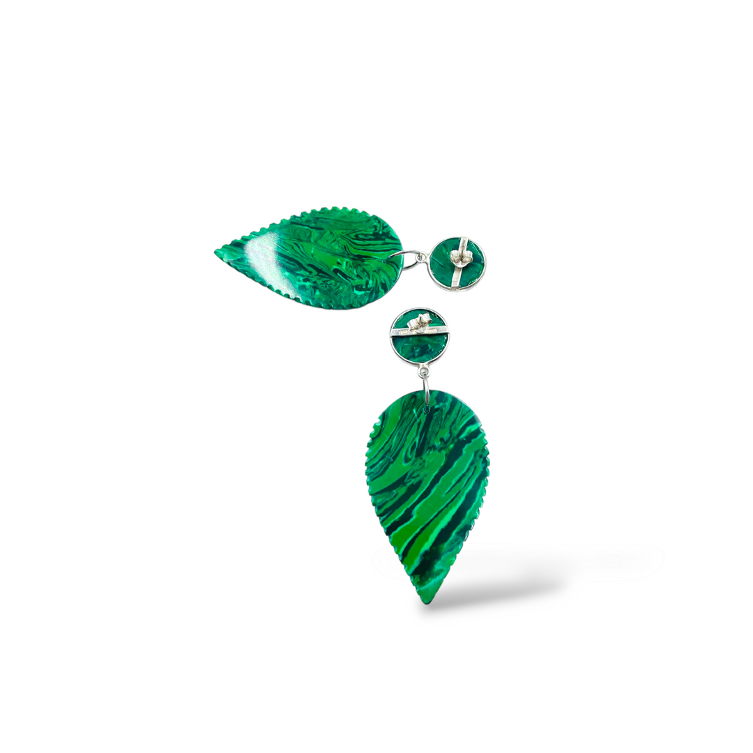 Malachite paste leaf earrings mounted on silver
