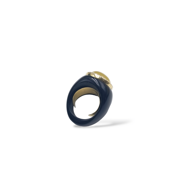 Oval amber ring mounted on silver