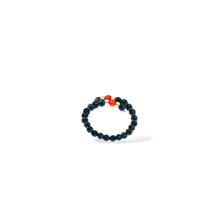 One-strand coral and agate ring
