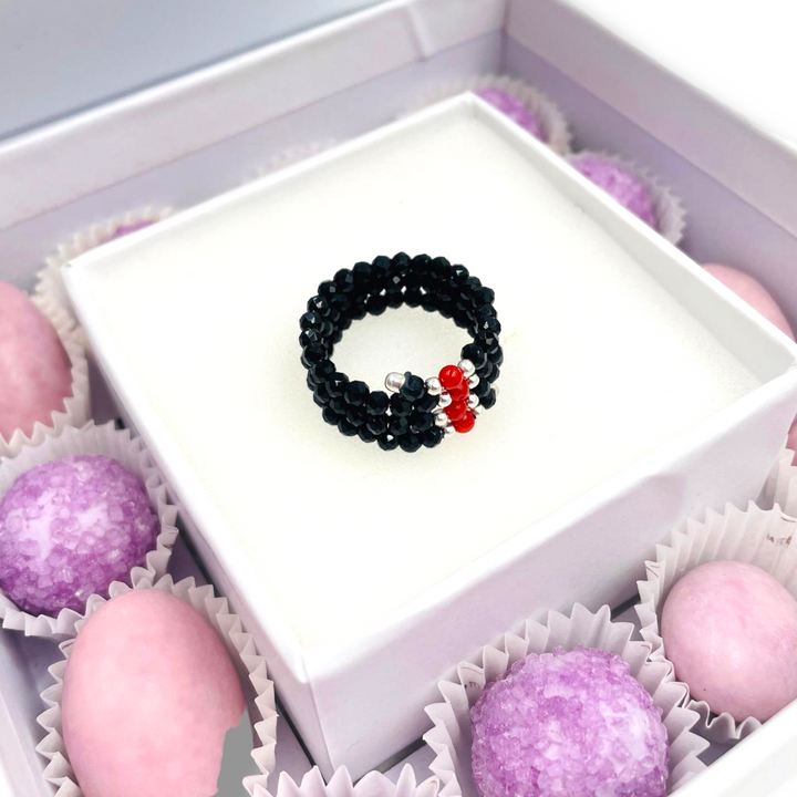 Wedding favor - communion favor - baptism favor - graduation favor - three-strand ring in coral and agate