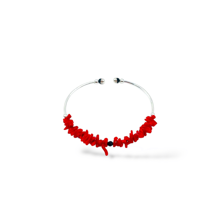 Bracelet one strand coral mounted on silver