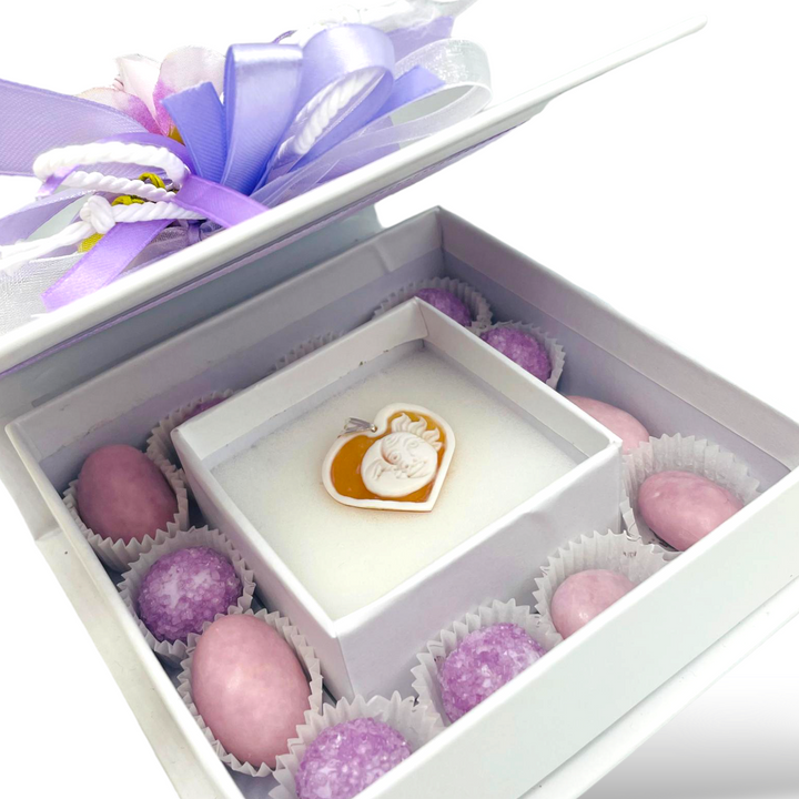 Wedding favor - graduation favor - communion favor - baptism favor - cameo sun moon pendant