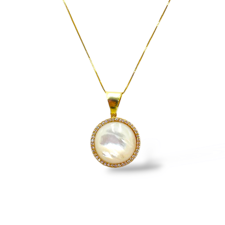 Collana in madreperla montata su  argento