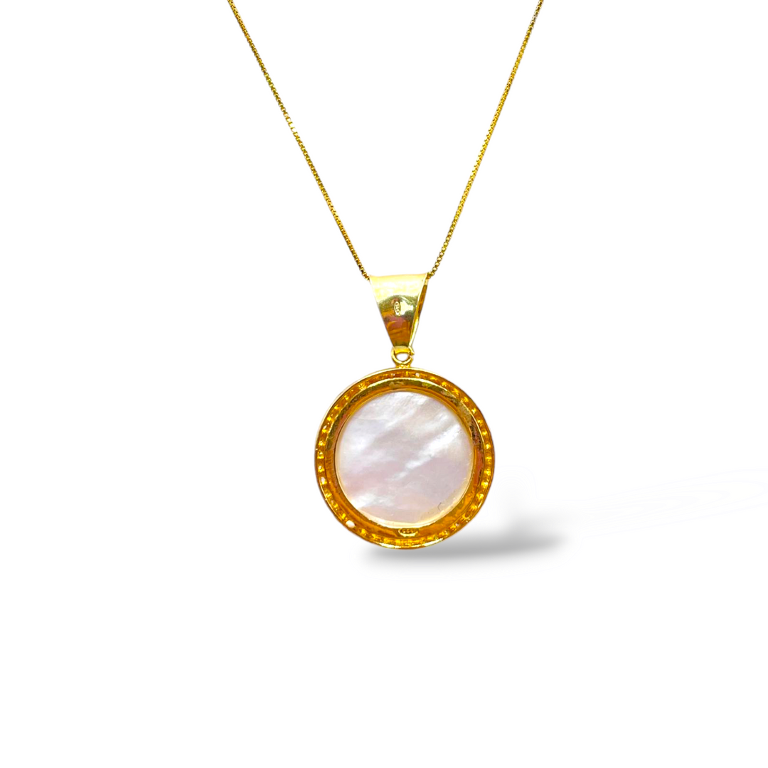 Collana in madreperla montata su  argento