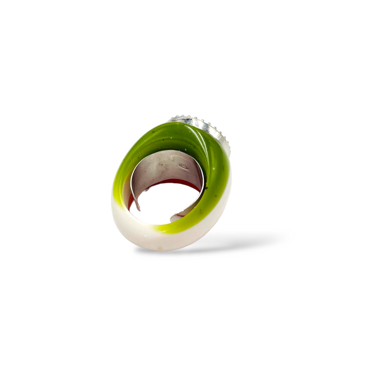 MADE IN ITALY COLLECTION - JUBILEE 2025 - "BOW" RING IN CAMEO MOUNTED ON SILVER