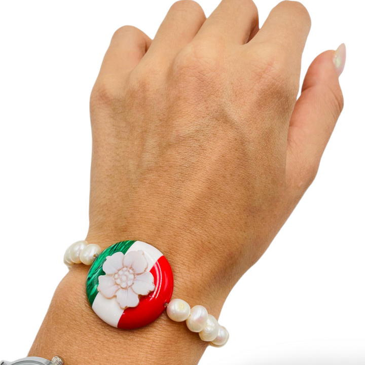 Collezione made in Italy - GIUBILEO 2025 - Bracciale fiore in cammeo montato su agata colorata