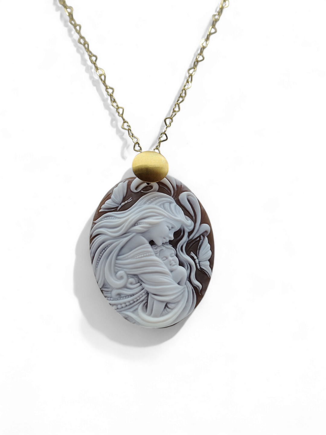 Maternity pendant