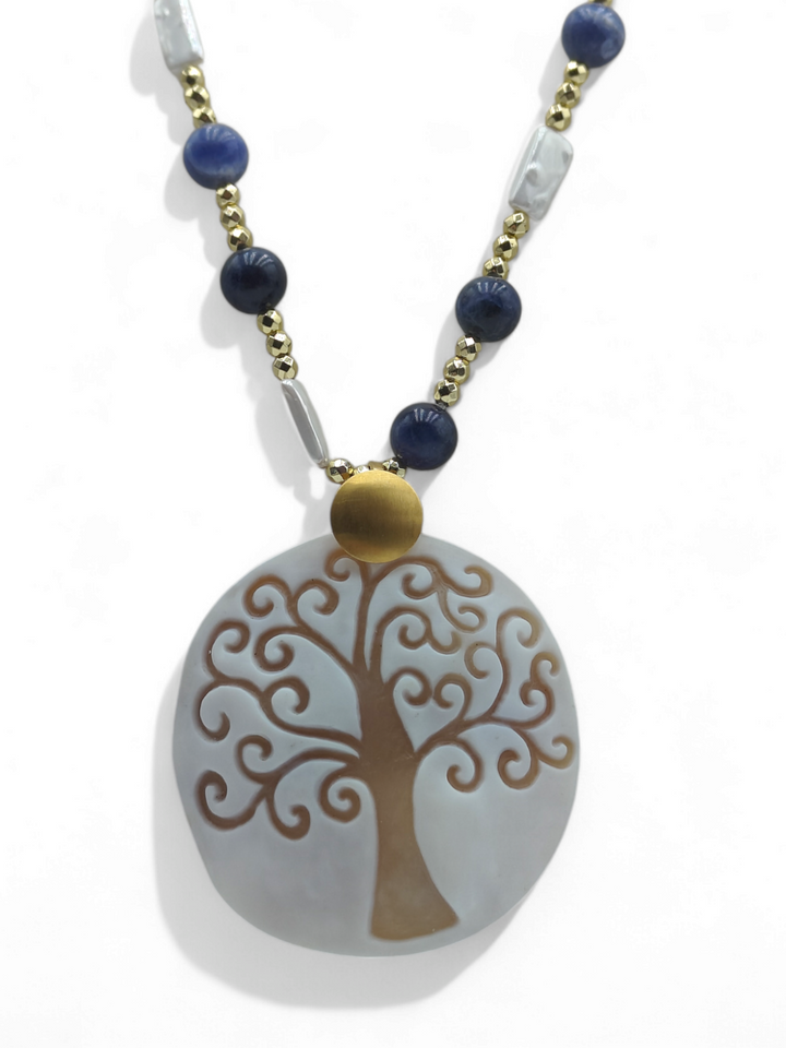 Collana ciondolo albero della vita in cammeo montato su argento