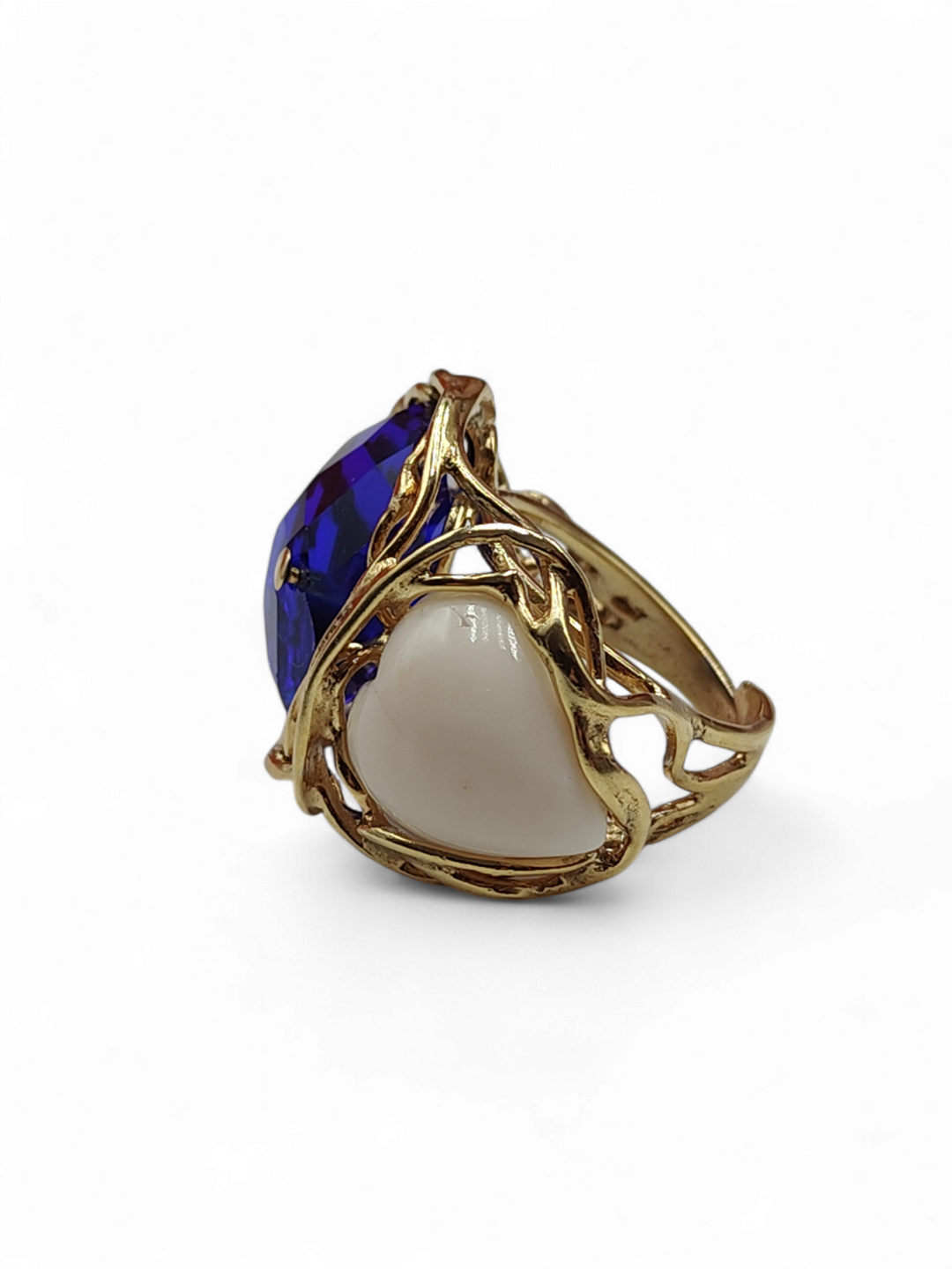 Topaz and coral ring mounted on silver