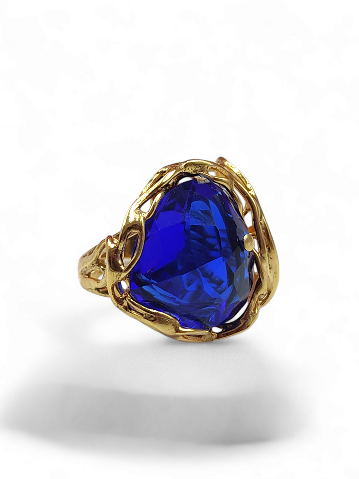 Topaz and coral ring mounted on silver