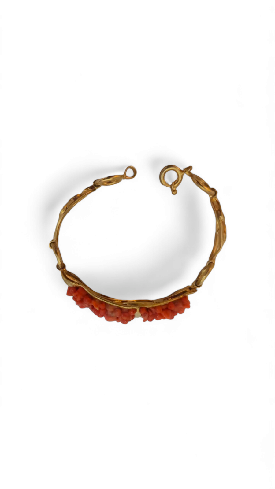 Red coral bracelet mounted on silver