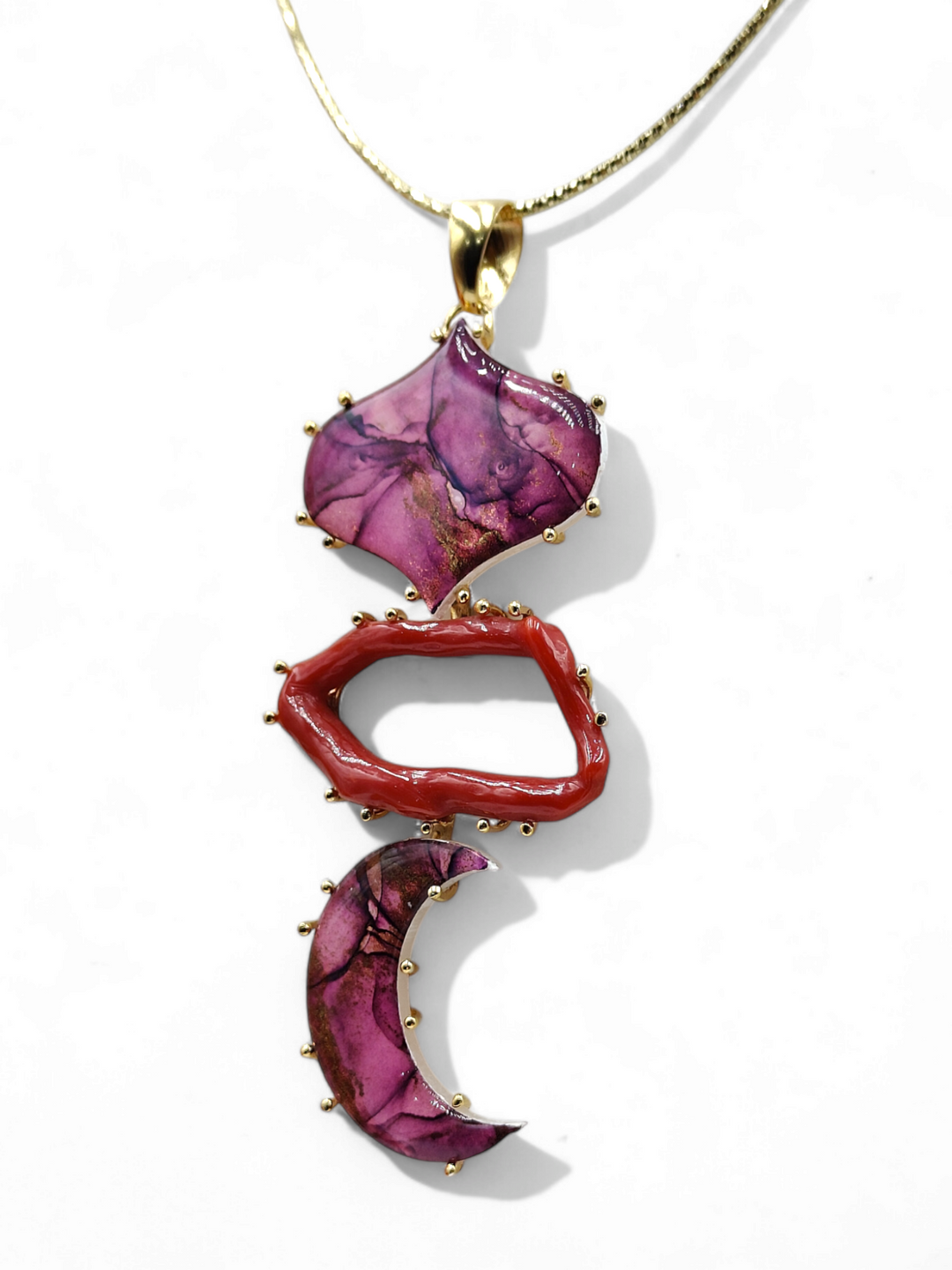 Collana luna in gemme di San Pietroburgo e ovale di corallo