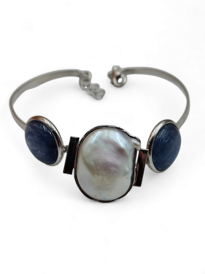 Kyanite and Scaramazza Pearl Bracelet Mounted on Silver