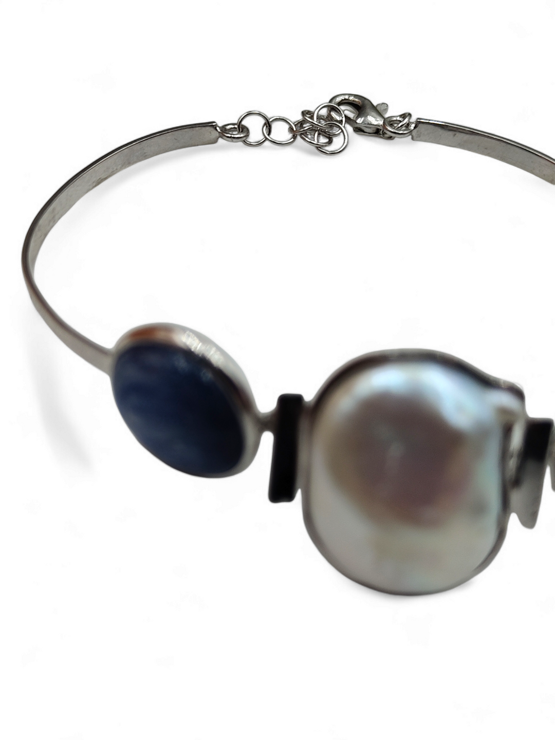 Kyanite and Scaramazza Pearl Bracelet Mounted on Silver