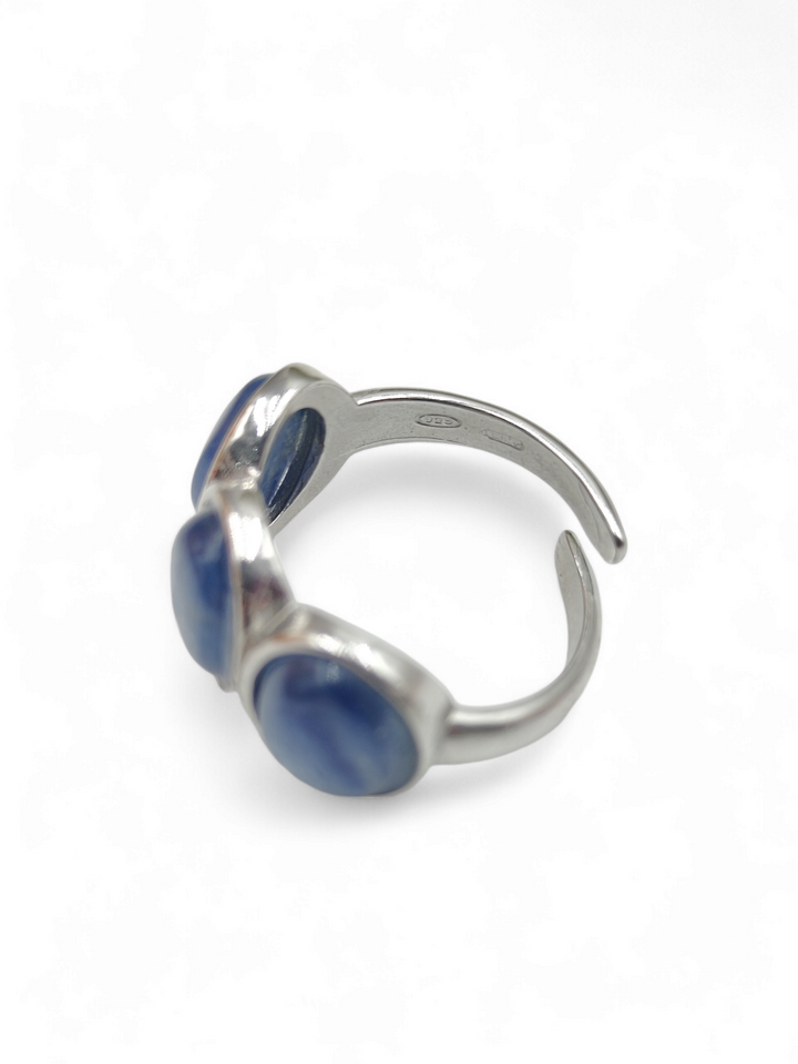 Kyanite trilogy ring mounted on silver