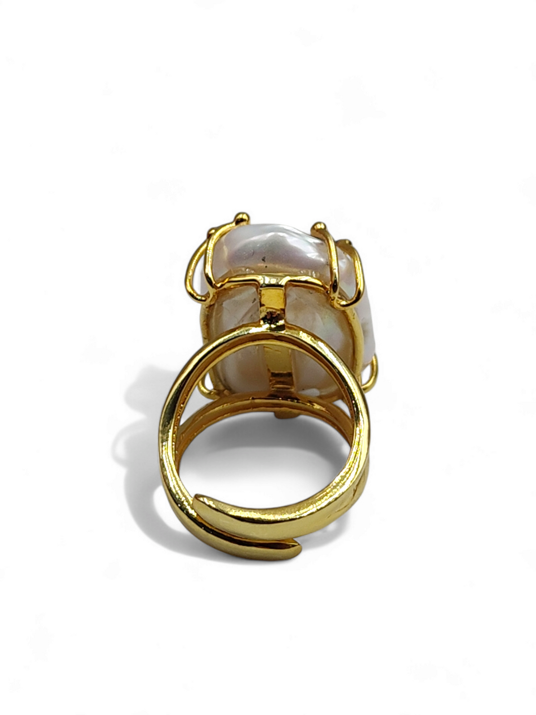 Square ring in scaramazza pearl mounted on gold-plated silver