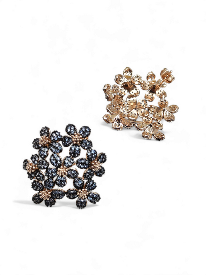 Precious flower earrings in blue bronze
