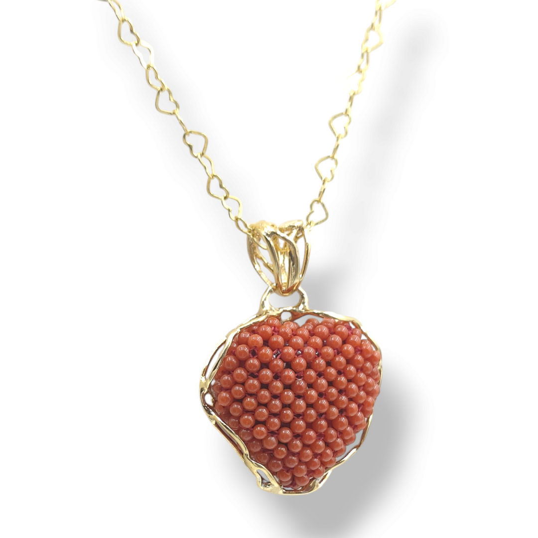 Collana cuore di corallo in tessito montato su argento galvanica oro