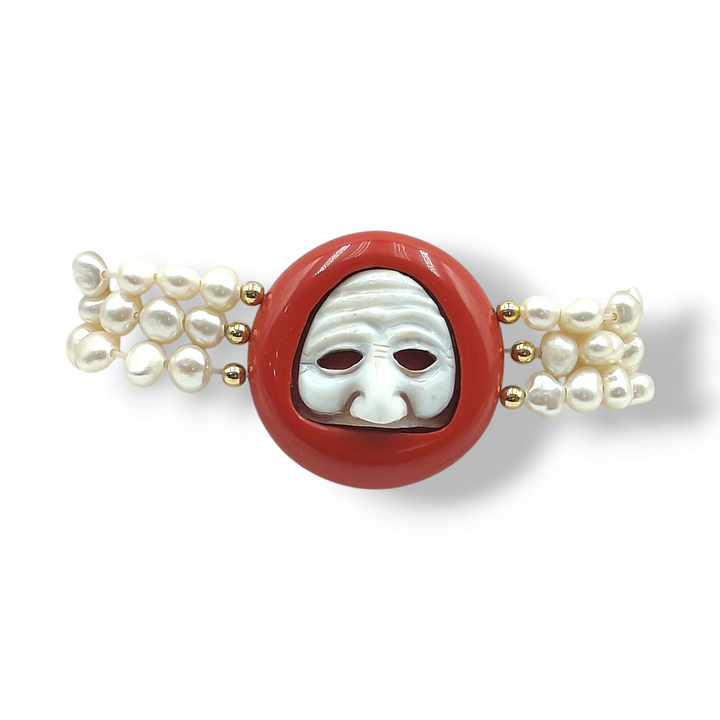 Bracciale maschera napoletana su cammeo  montata su agata rossa
