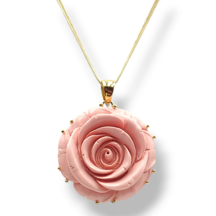 COLLANA CIONDOLO "ROSA INCISA" SU PASTA DI CORALLO