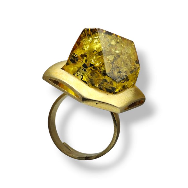 "Baltic amber" ring mounted on satin silver