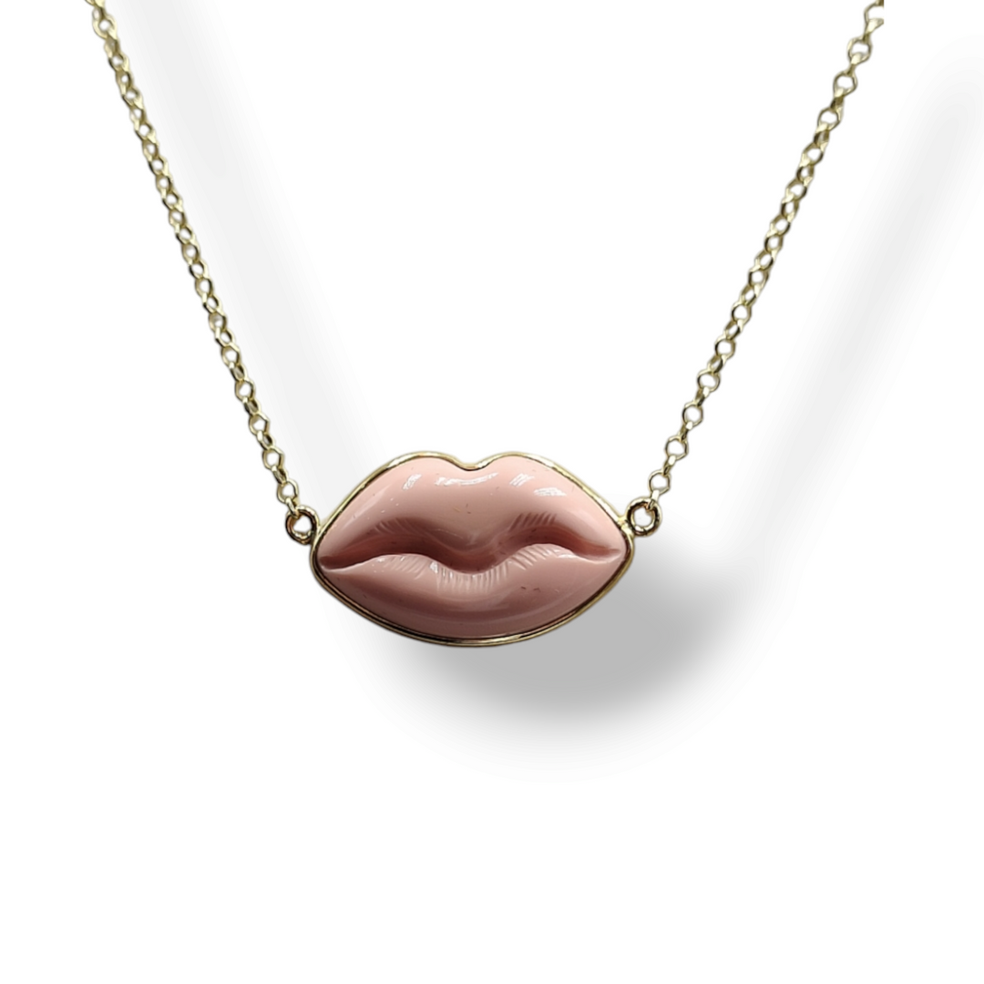 Idea regalo san valentino - Collana bacio in pasta di corallo, di lapis, di turchese, di ametista, di malachite.