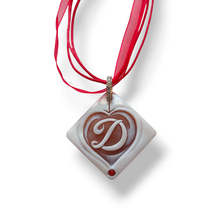 END OF COLLECTION - Cameo heart letter pendant necklace mounted on silver