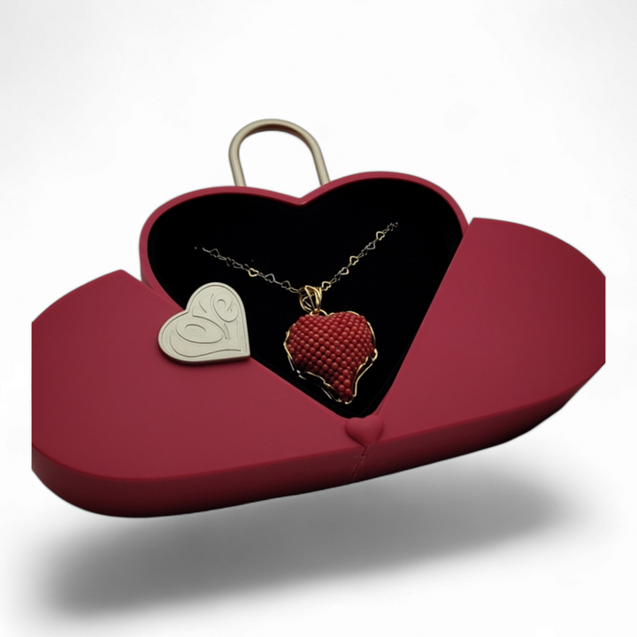 Regalo san Valentino-collana cuore di corallo medio in tessito montato su argento galvanica oro