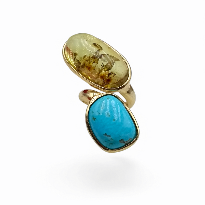 Amber ring and original mounted on silver